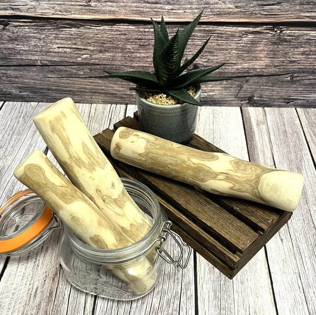 WOOFS CANINE CLUB Coffee wood chew